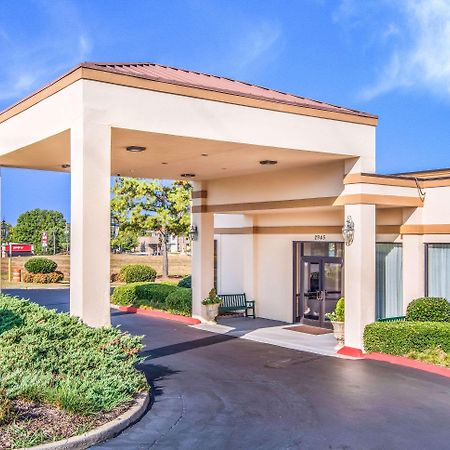 Quality Inn Suwanee I-85 Екстериор снимка