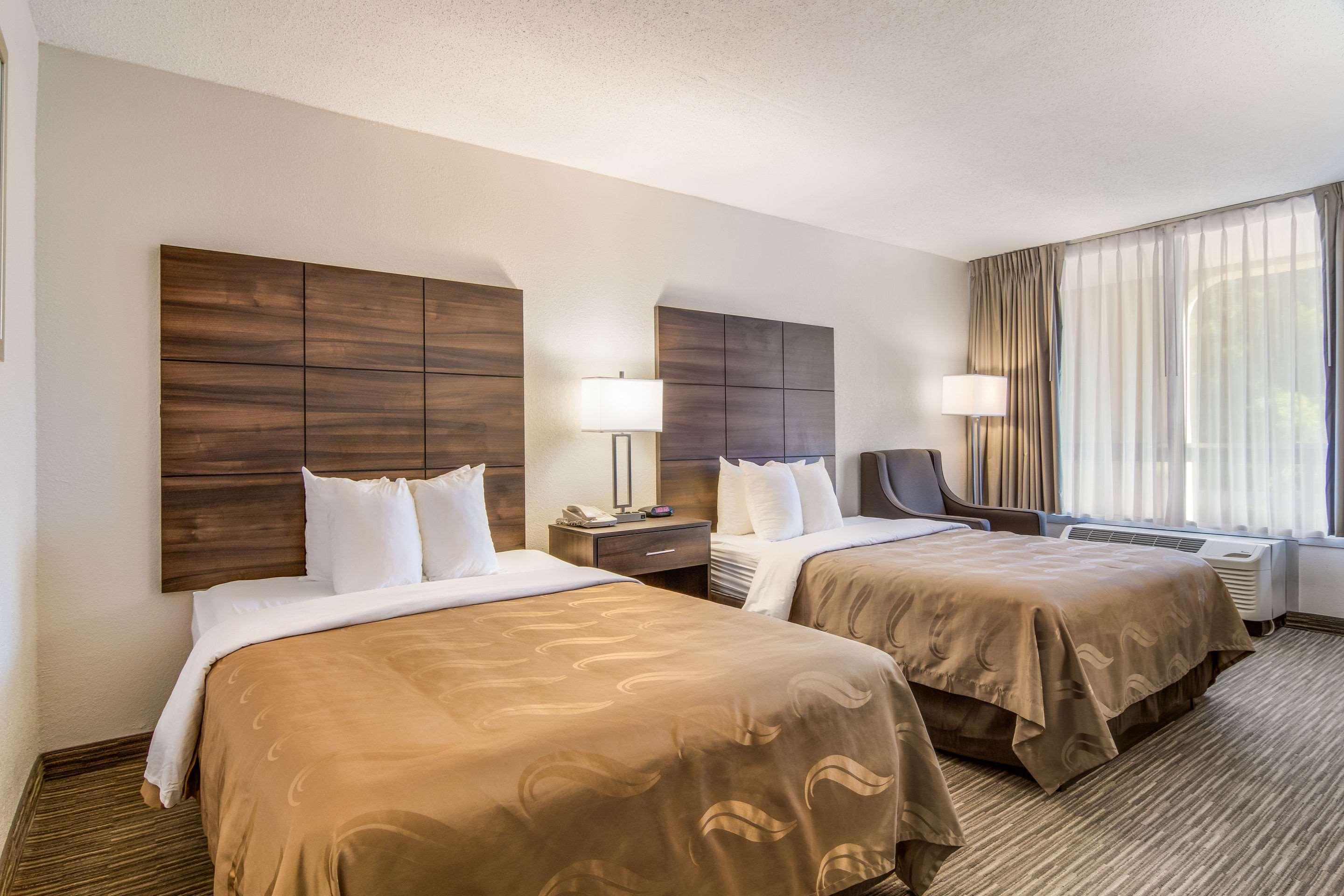 Quality Inn Suwanee I-85 Екстериор снимка