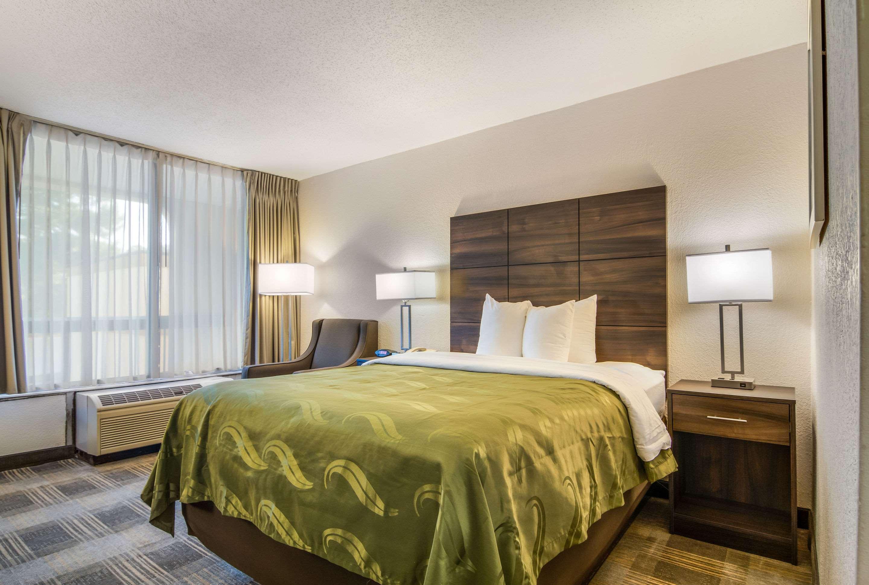 Quality Inn Suwanee I-85 Екстериор снимка