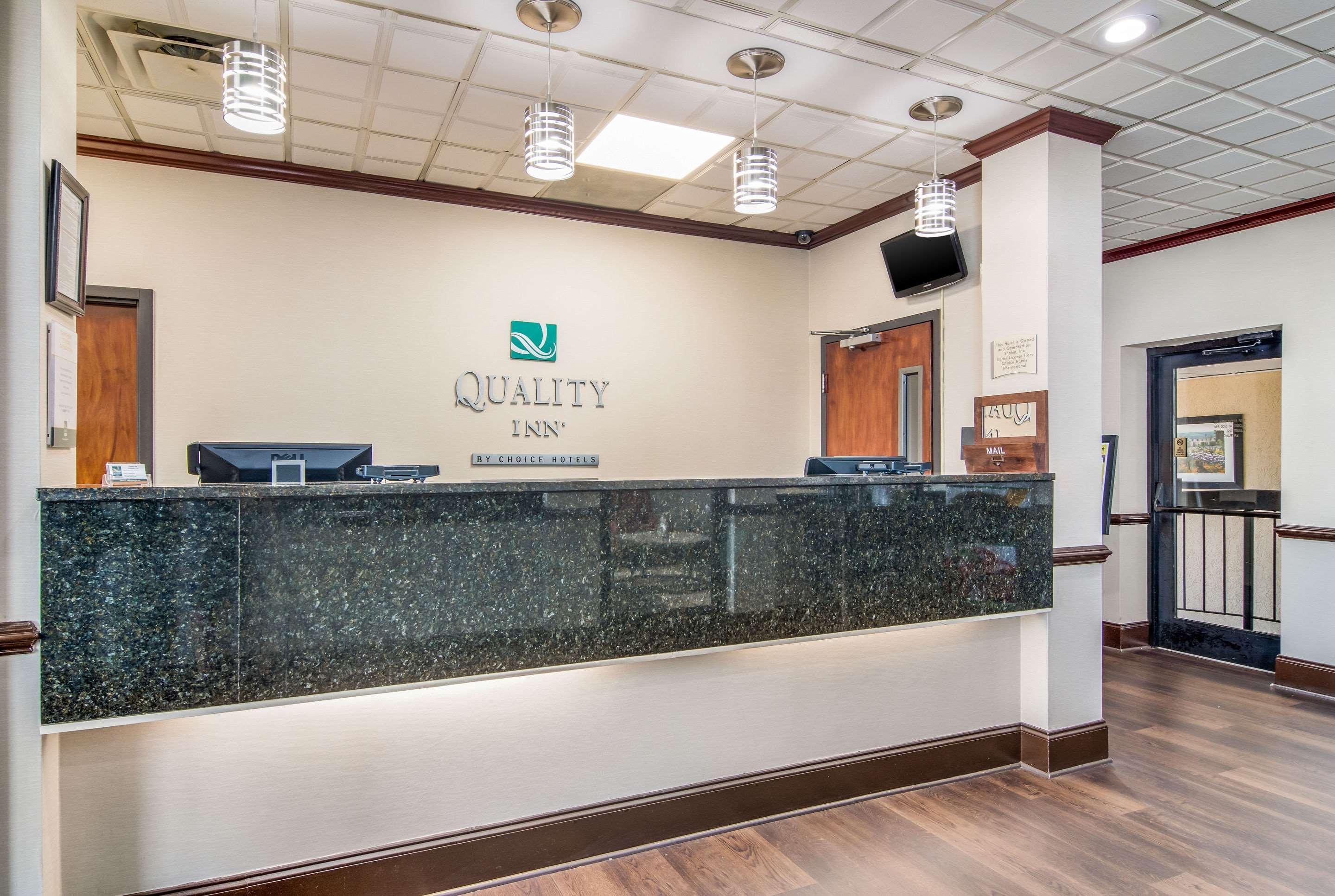 Quality Inn Suwanee I-85 Екстериор снимка