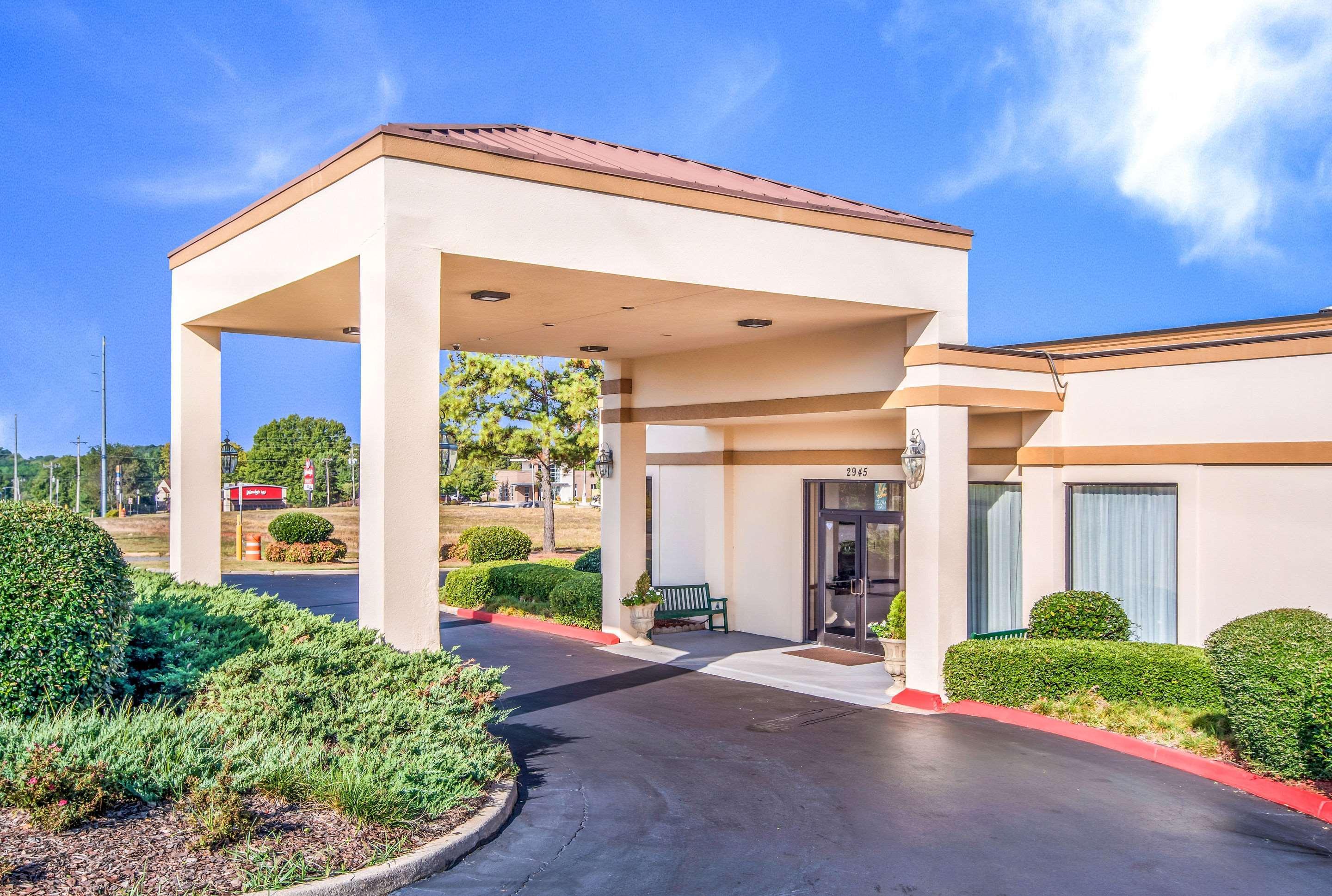Quality Inn Suwanee I-85 Екстериор снимка