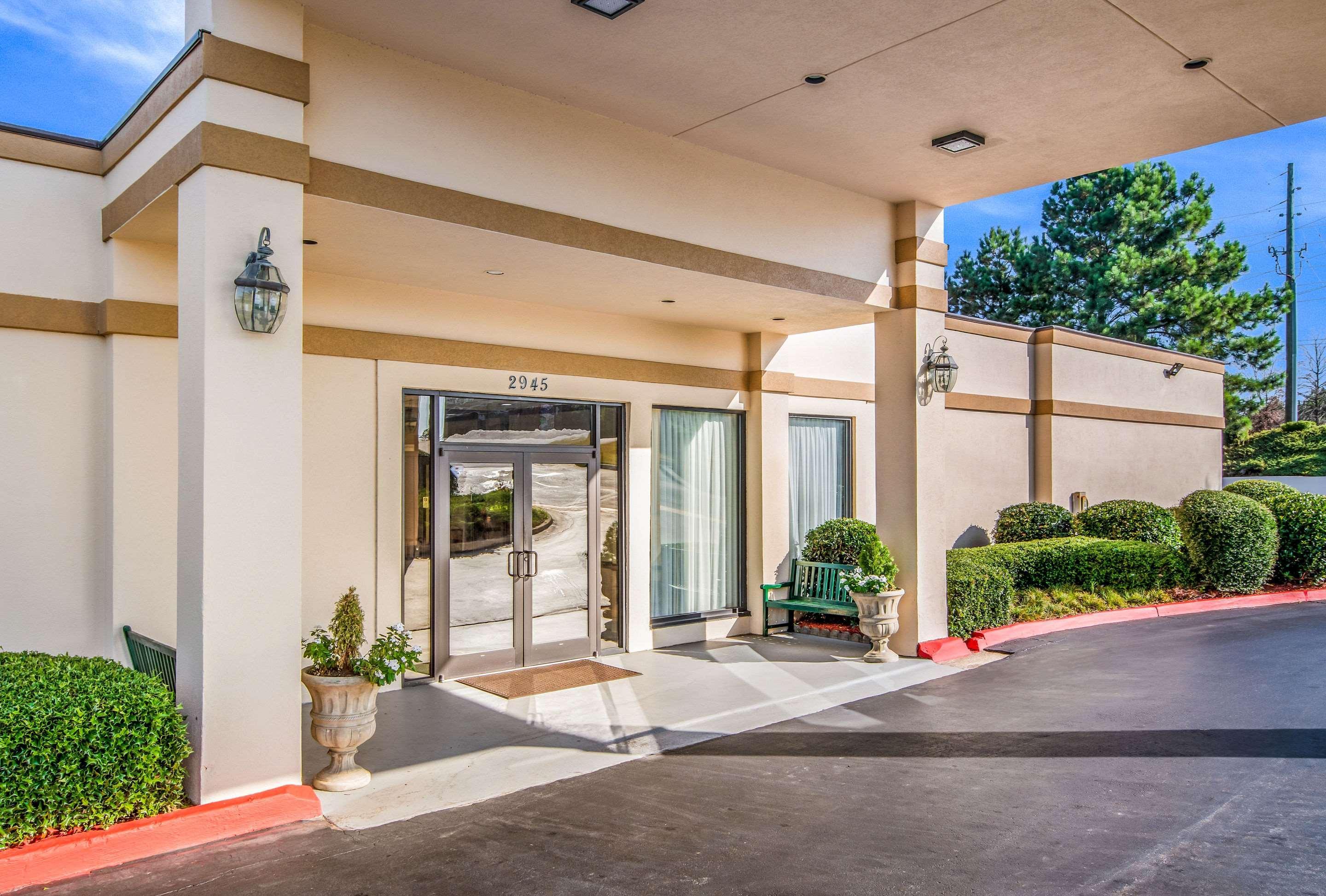 Quality Inn Suwanee I-85 Екстериор снимка