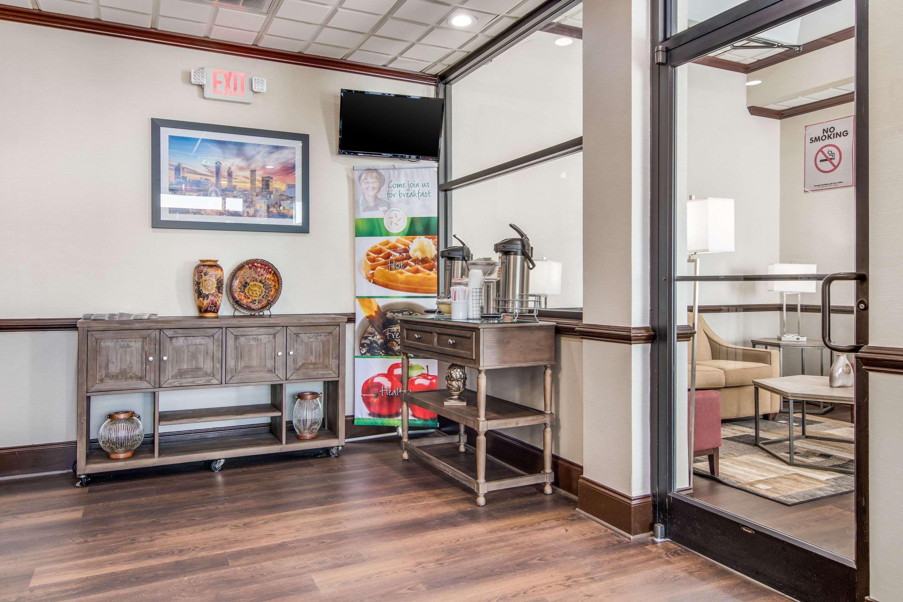 Quality Inn Suwanee I-85 Екстериор снимка