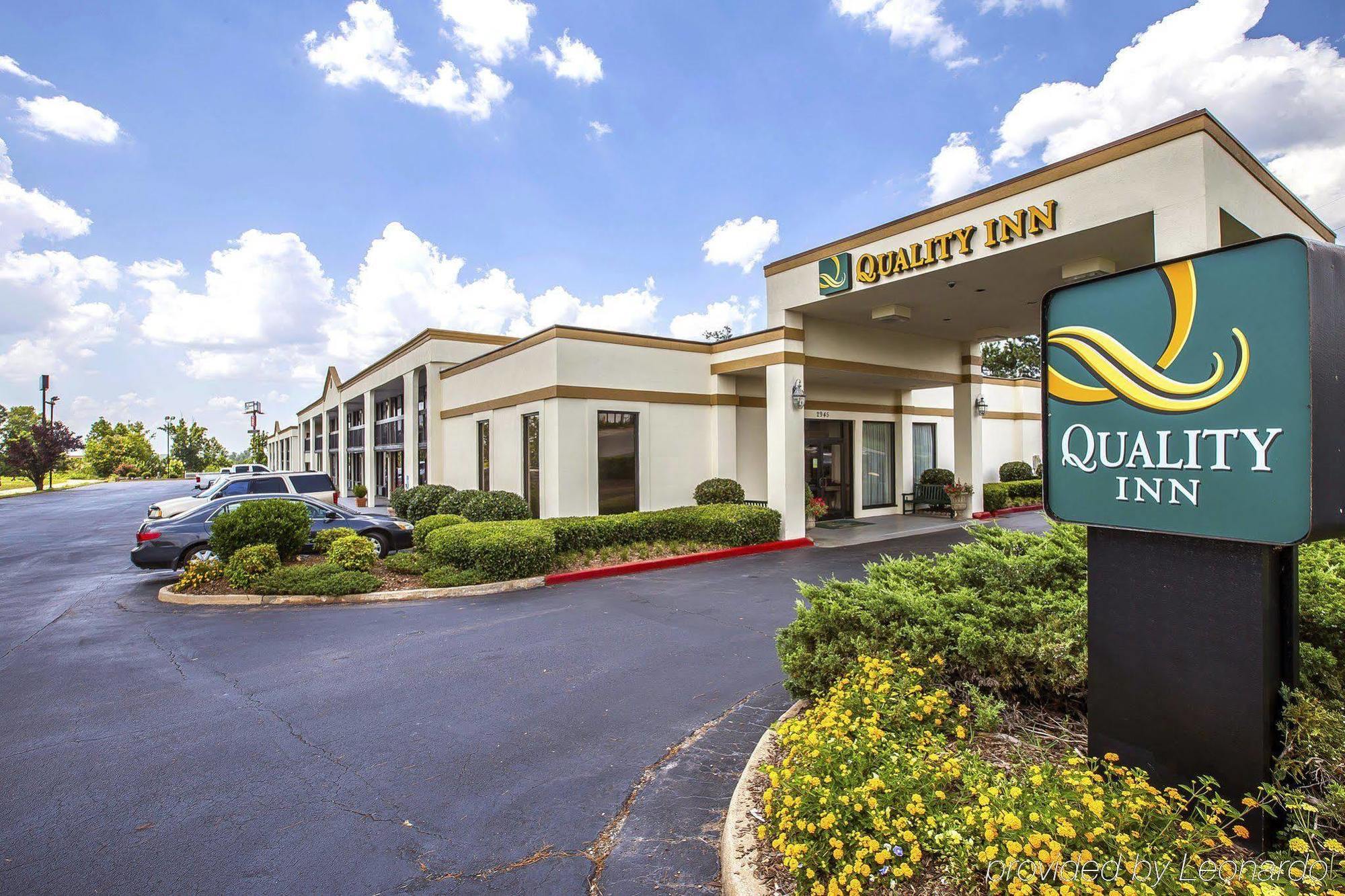 Quality Inn Suwanee I-85 Екстериор снимка