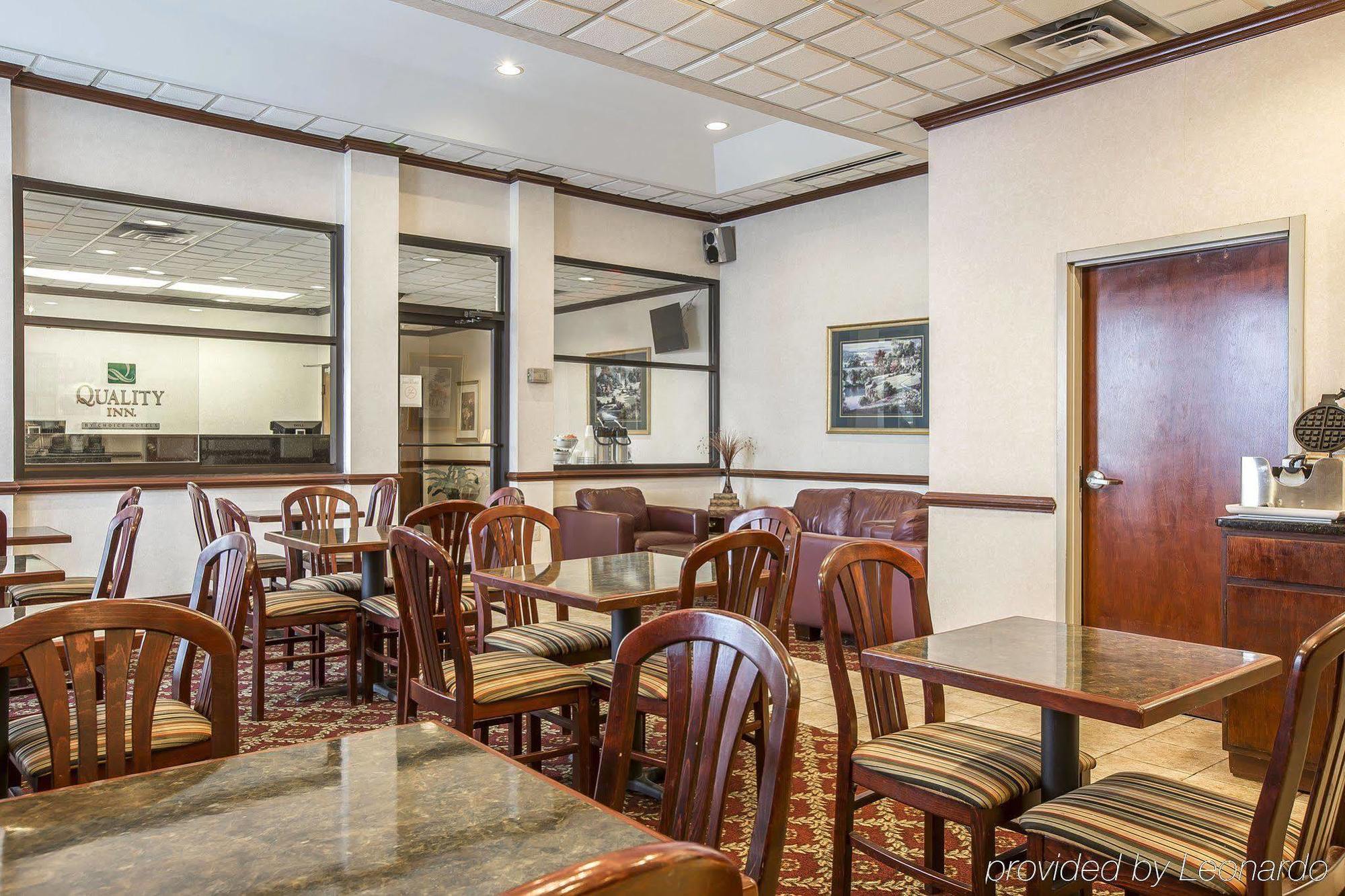 Quality Inn Suwanee I-85 Екстериор снимка