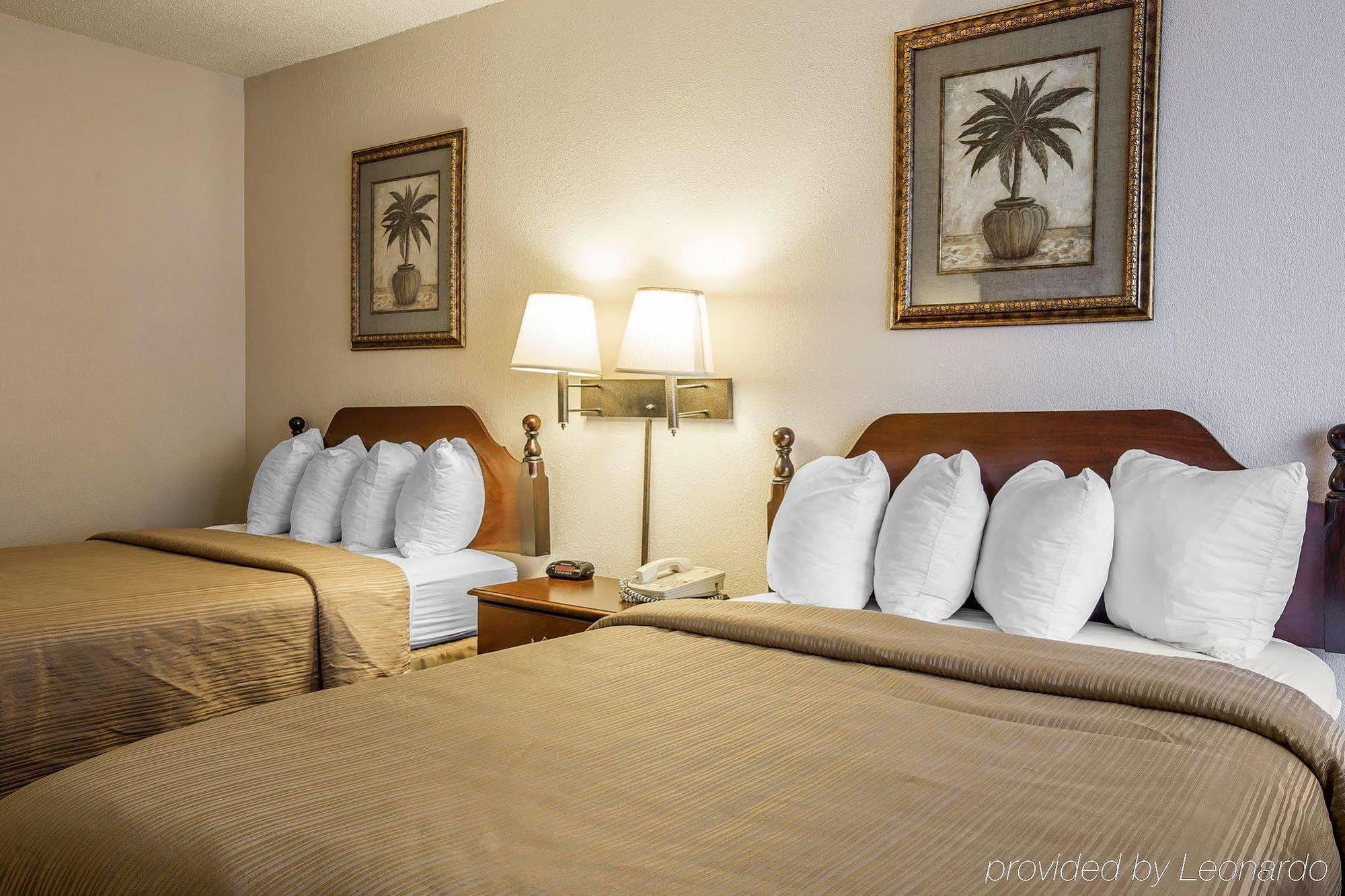 Quality Inn Suwanee I-85 Екстериор снимка