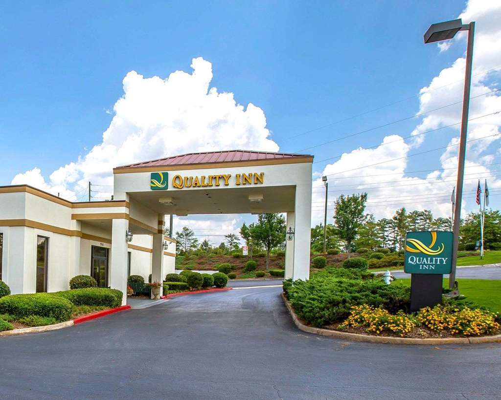 Quality Inn Suwanee I-85 Екстериор снимка